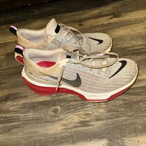 Nike Invincible 3